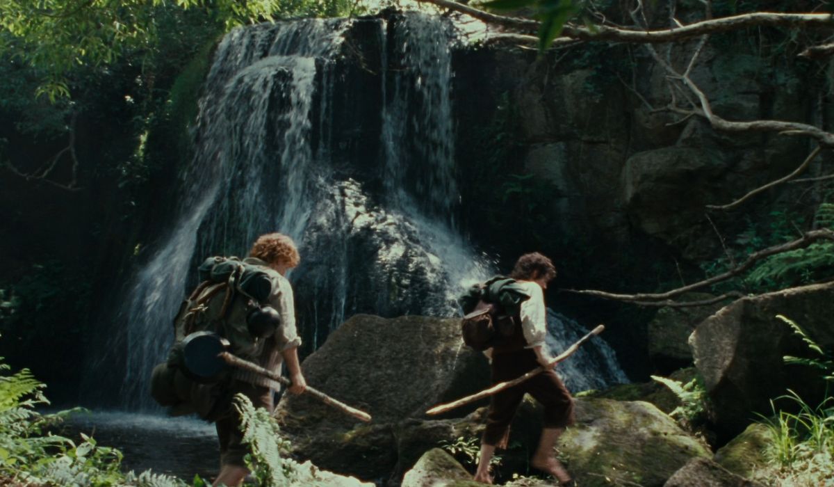 tres es compañia la comunidad del anillo