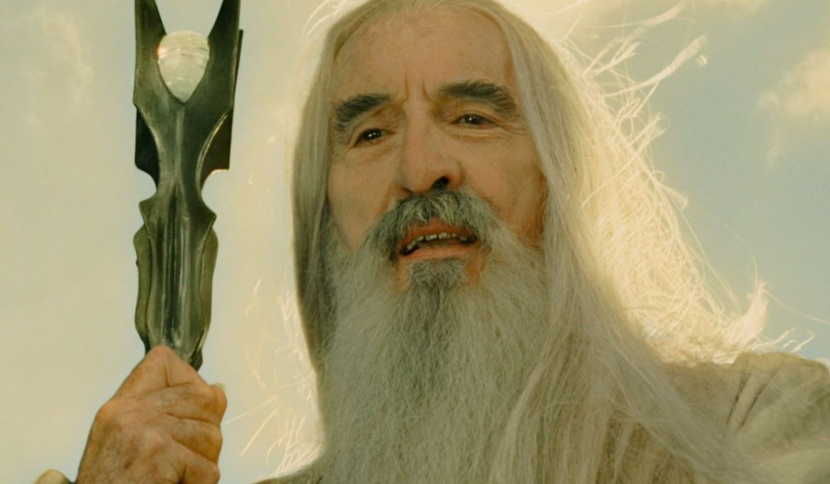 la voz de saruman las dos torres